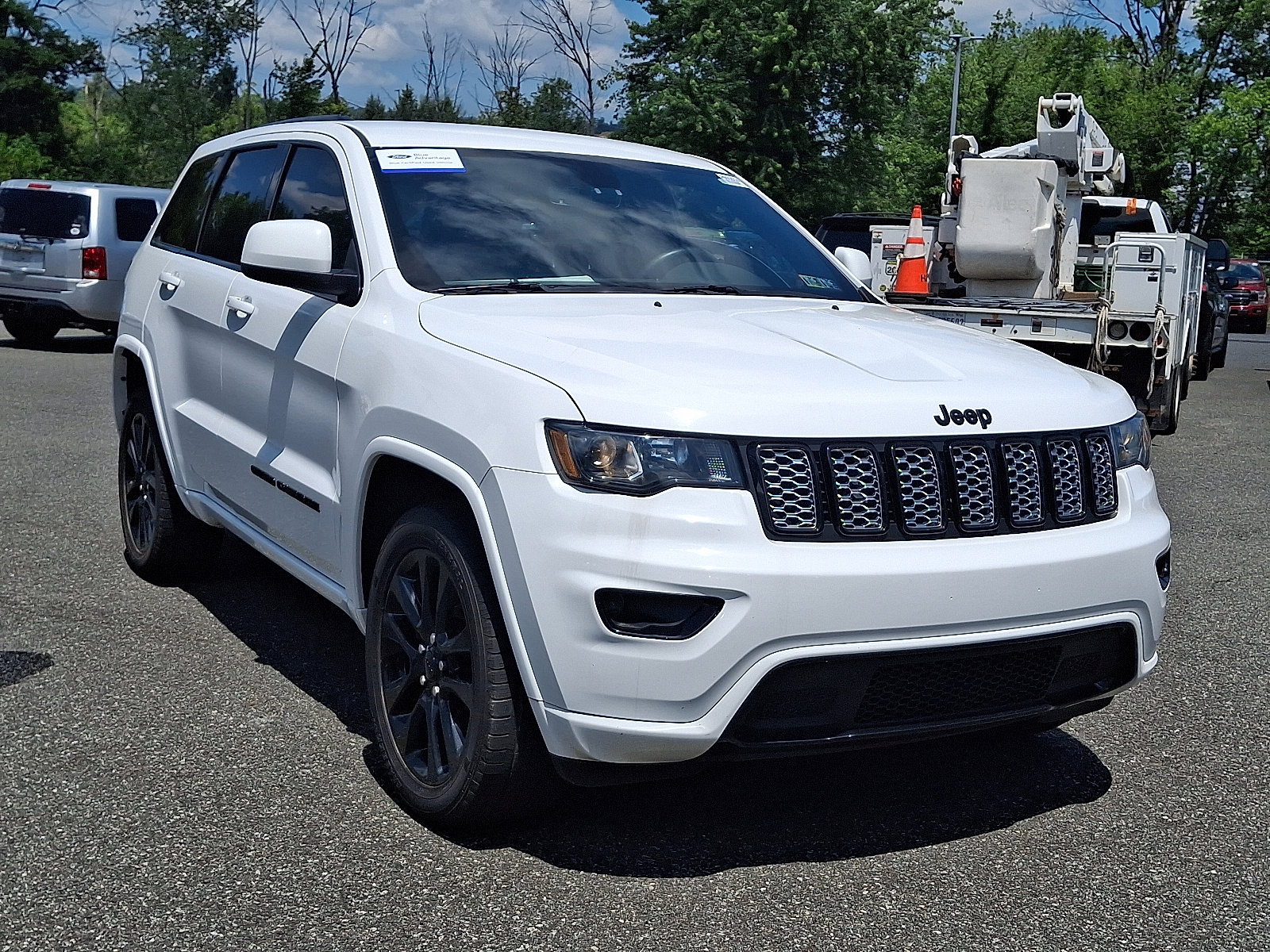 Used 2018 Jeep Grand Cherokee Altitude with VIN 1C4RJFAG3JC466721 for sale in Boyertown, PA