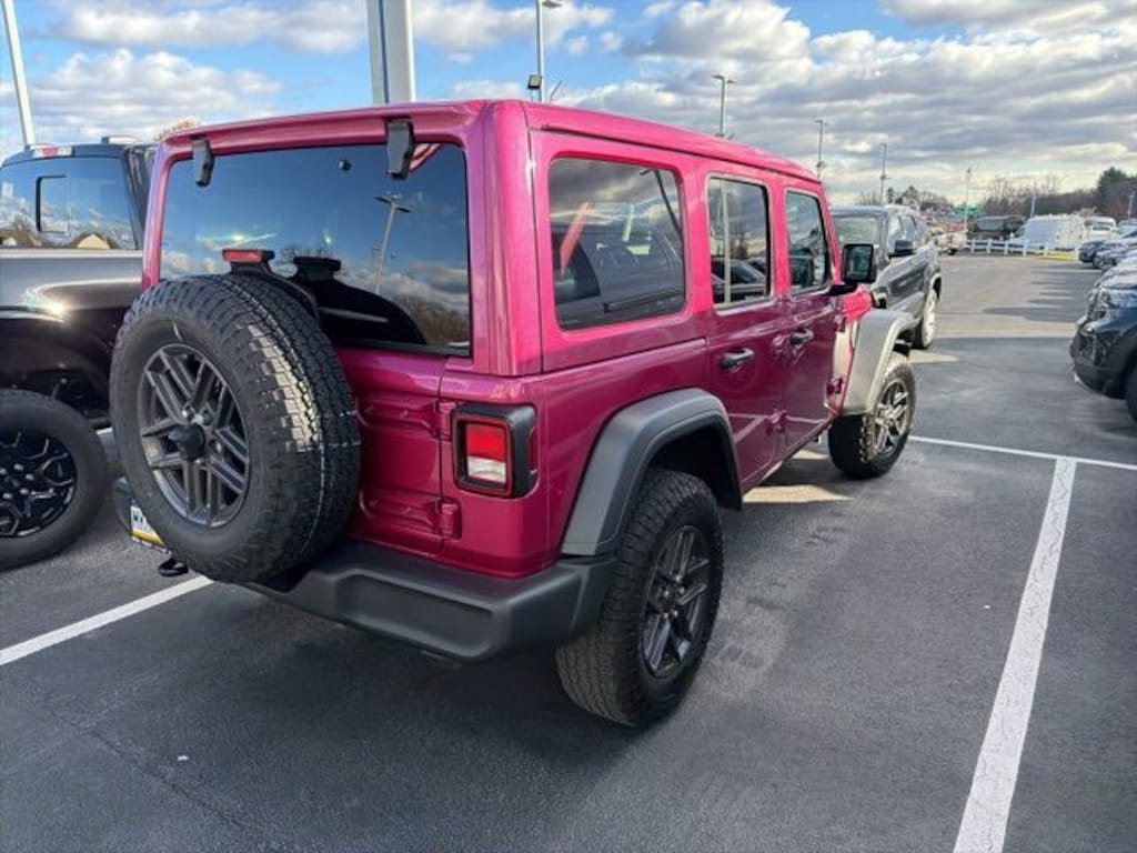 Used 2024 Jeep Wrangler Sport S SUV