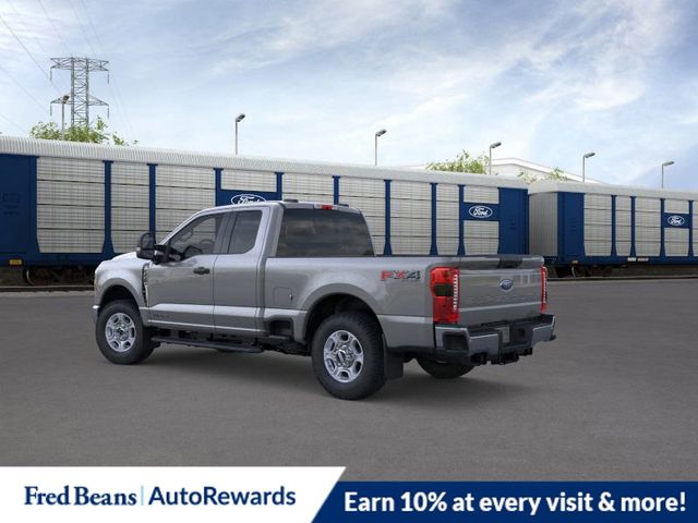 2026 Ford F-350 XLT photo 3
