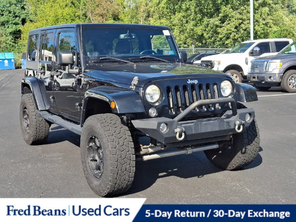 Used 2014 Jeep Wrangler Unlimited Sahara SUV