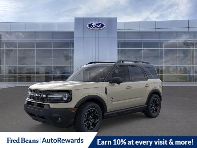 2025 Ford Bronco Sport Outer Banks's photo