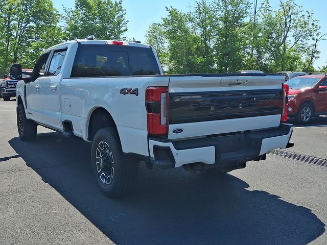2026 Ford F-350 Super Duty Platinum - Photo 10