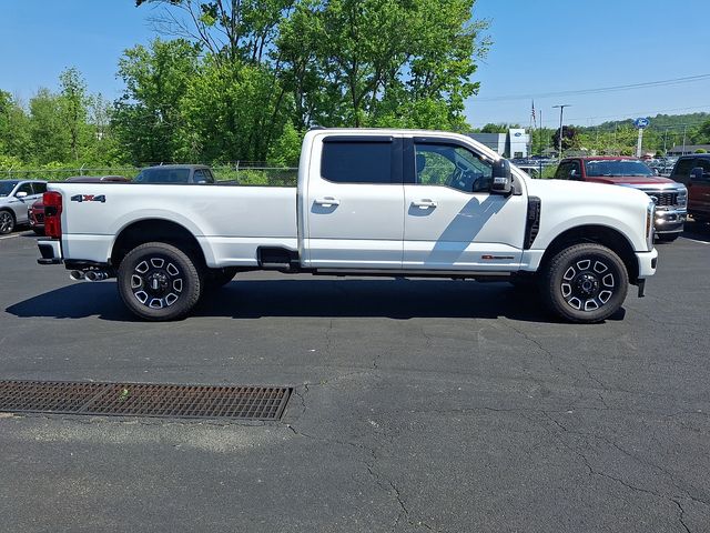 2026 Ford F-350 Super Duty Platinum - Photo 15