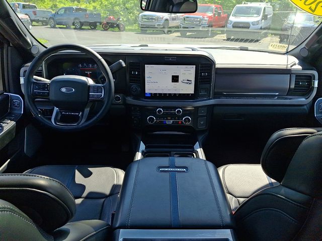 2026 Ford F-350 Super Duty Platinum - Photo 18