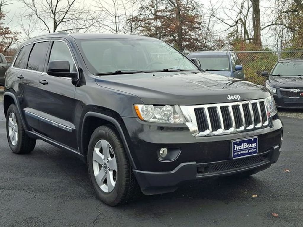 Used 2012 Jeep Grand Cherokee Laredo SUV