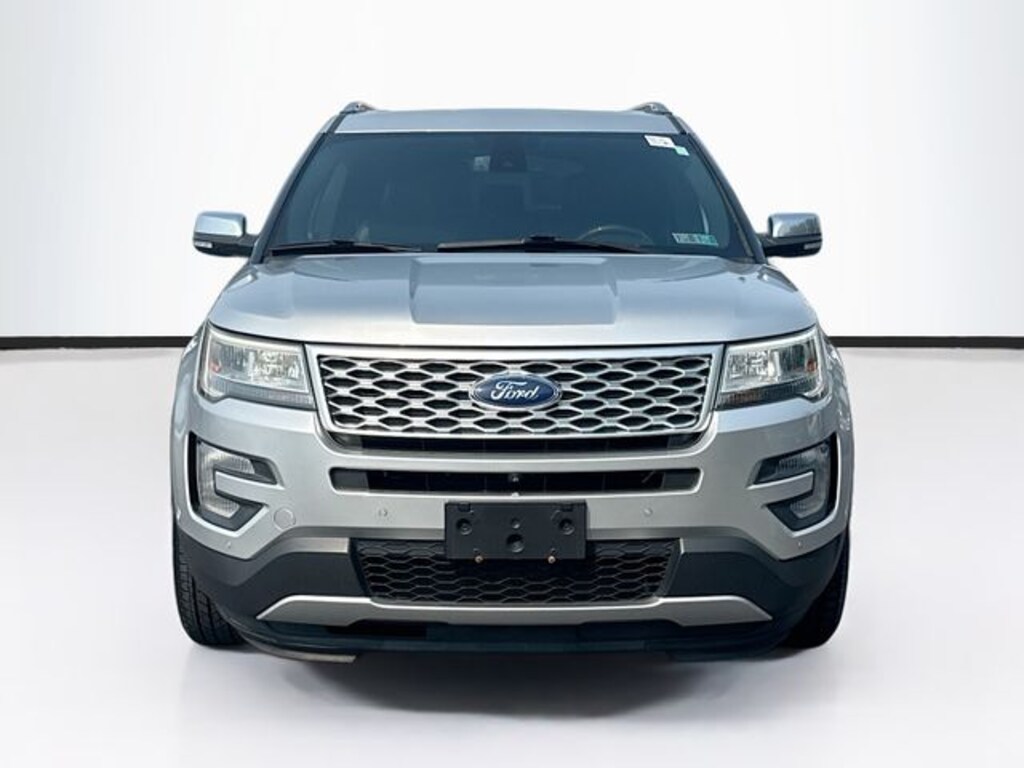 Used 2017 Ford Explorer Platinum SUV