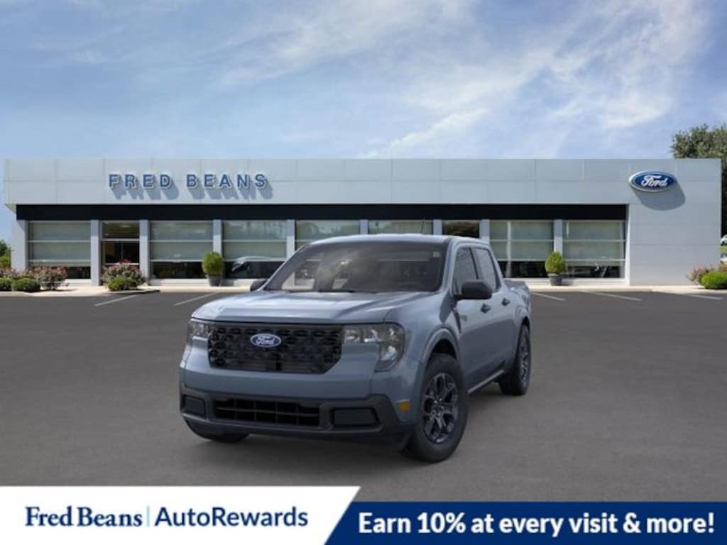 New 2025 Ford Maverick XLT Truck SuperCrew