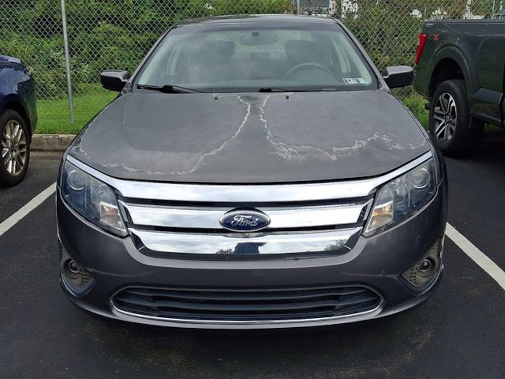 Used 2012 Ford Fusion SE Sedan