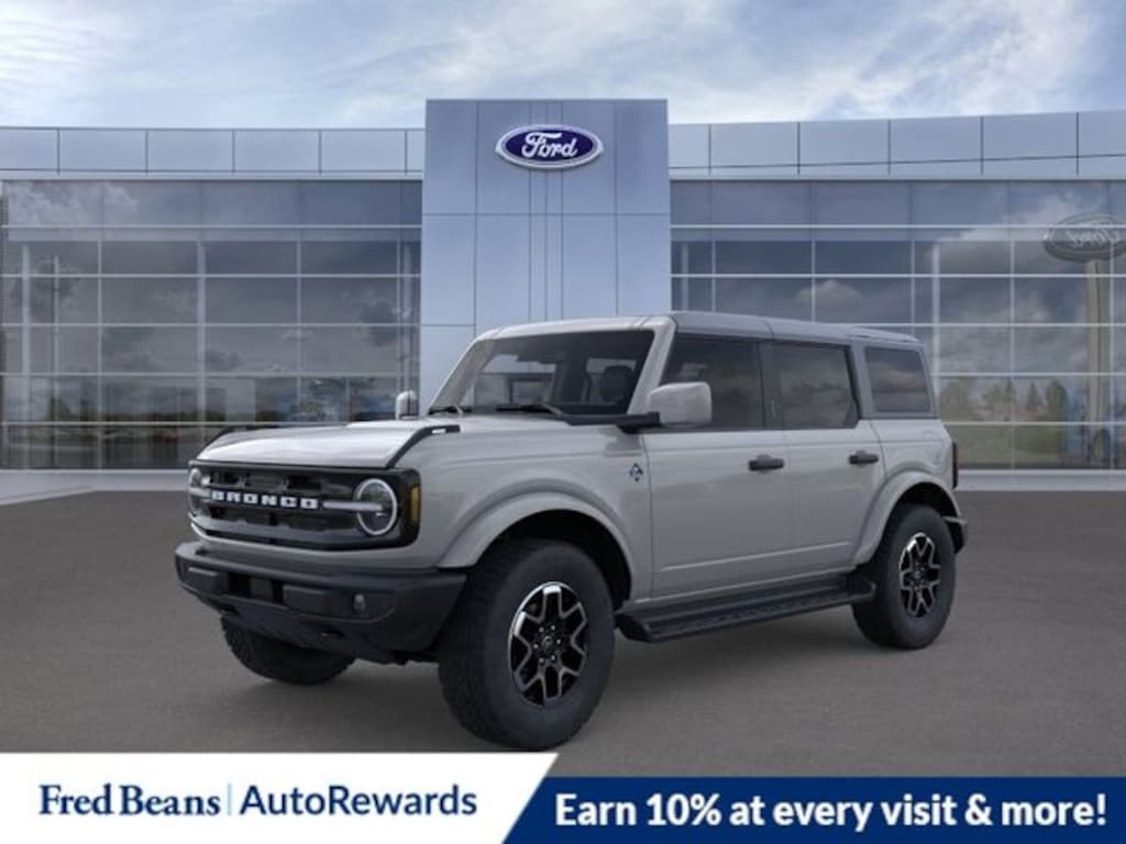New 2026 Ford Bronco Outer Banks SUV