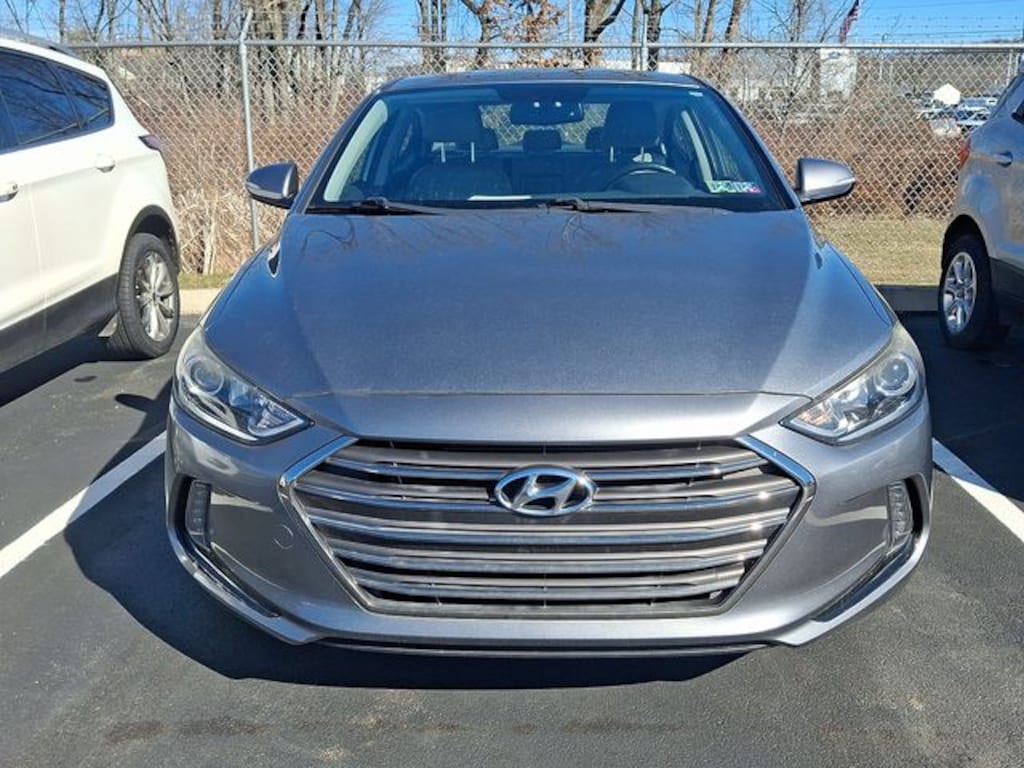 Used 2017 Hyundai Elantra Limited Sedan