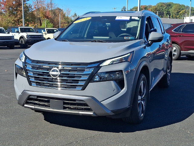 Used 2024 Nissan Rogue SL SUV