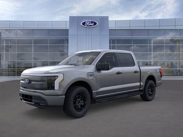 2025 Ford F-150 Lightning XLT's photo