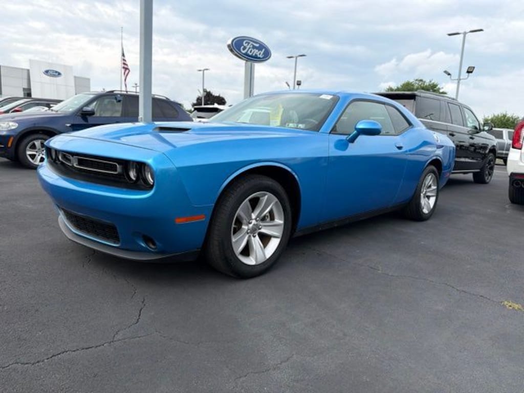 Used 2023 Dodge Challenger SXT Coupe