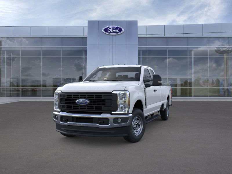 2025 Ford F-250 XLT photo 2