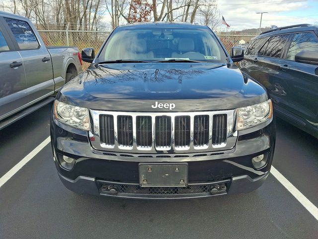 2012 Jeep Grand Cherokee Laredo photo 2