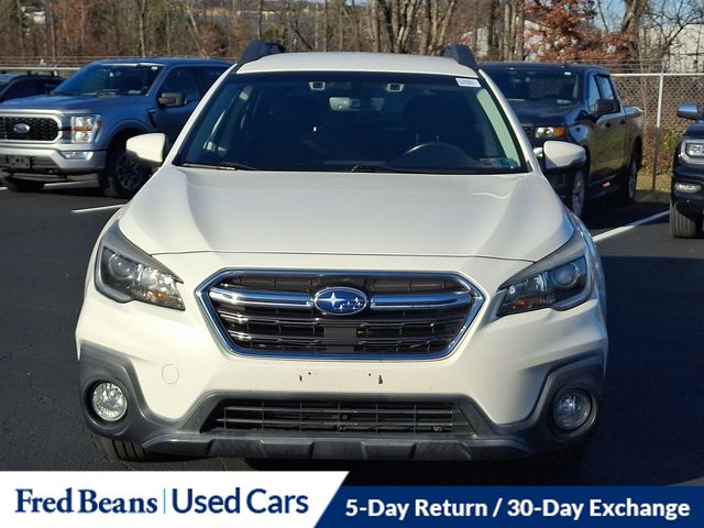 2018 Subaru Outback 2.5i Premium photo 2