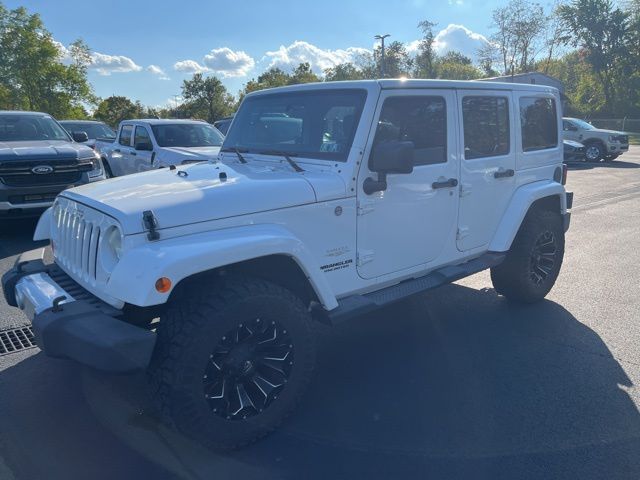 2011 Jeep Wrangler Unlimited Sahara photo 4