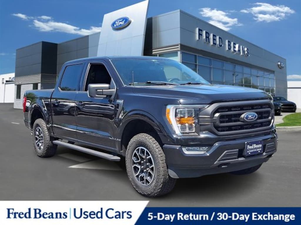 Used 2022 Ford F-150 XLT Truck SuperCrew Cab
