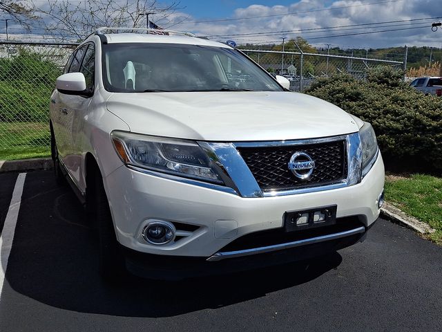 Used 2016 Nissan Pathfinder SL with VIN 5N1AR2MM8GC652730 for sale in Boyertown, PA