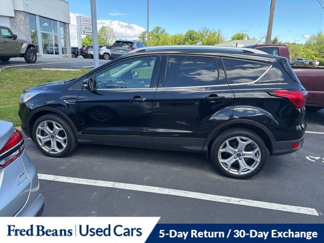 2019 Ford Escape Titanium 4WD's photo