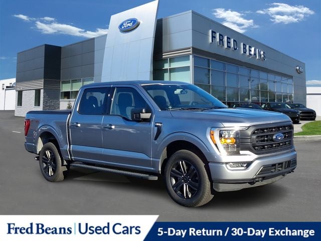 2022 Ford F-150 XLT's photo