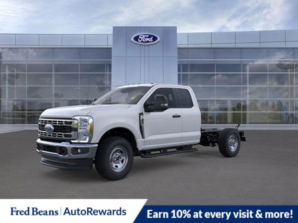 New 2025 Ford F-350 Chassis XL Truck Super Cab