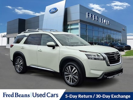 2022 Nissan Pathfinder Platinum