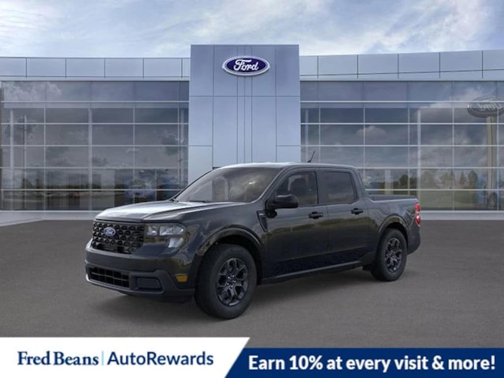 New 2025 Ford Maverick XLT Truck SuperCrew