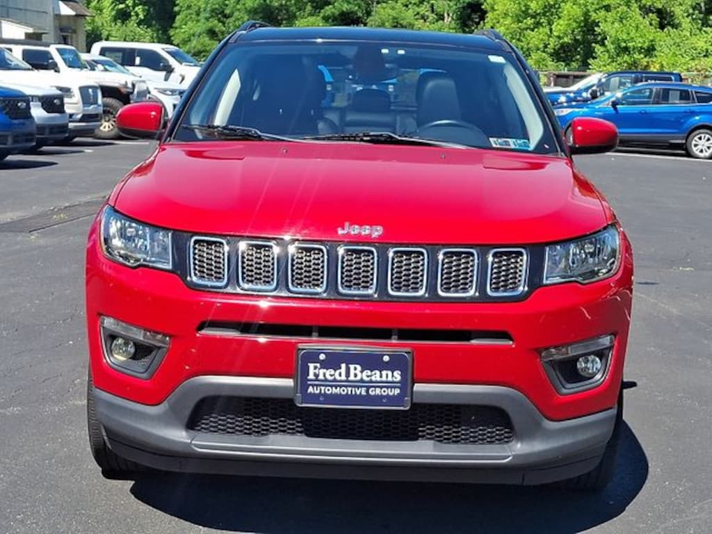 Used 2018 Jeep Compass Latitude SUV