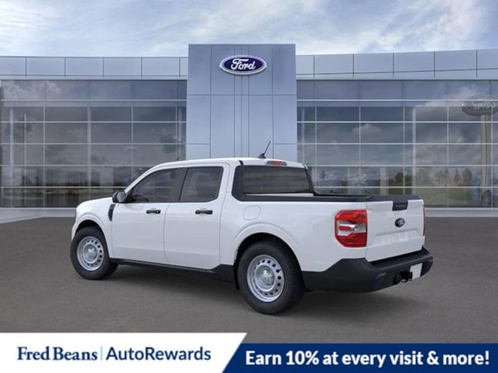 New 2025 Ford Maverick XL Truck SuperCrew