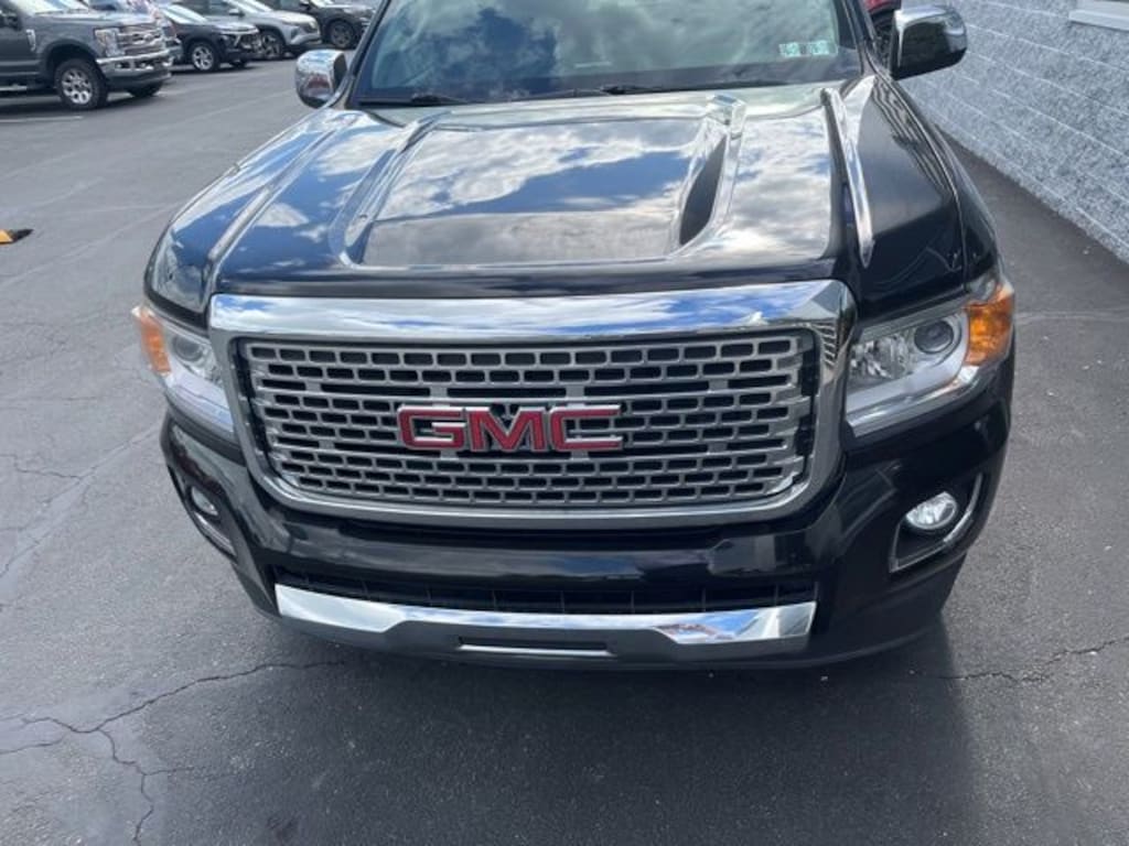Used 2019 GMC Canyon Denali Truck Crew Cab
