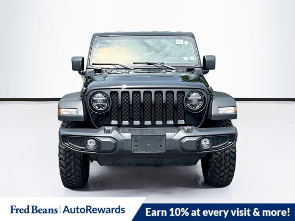 New 2022 Jeep Wrangler Willys SUV