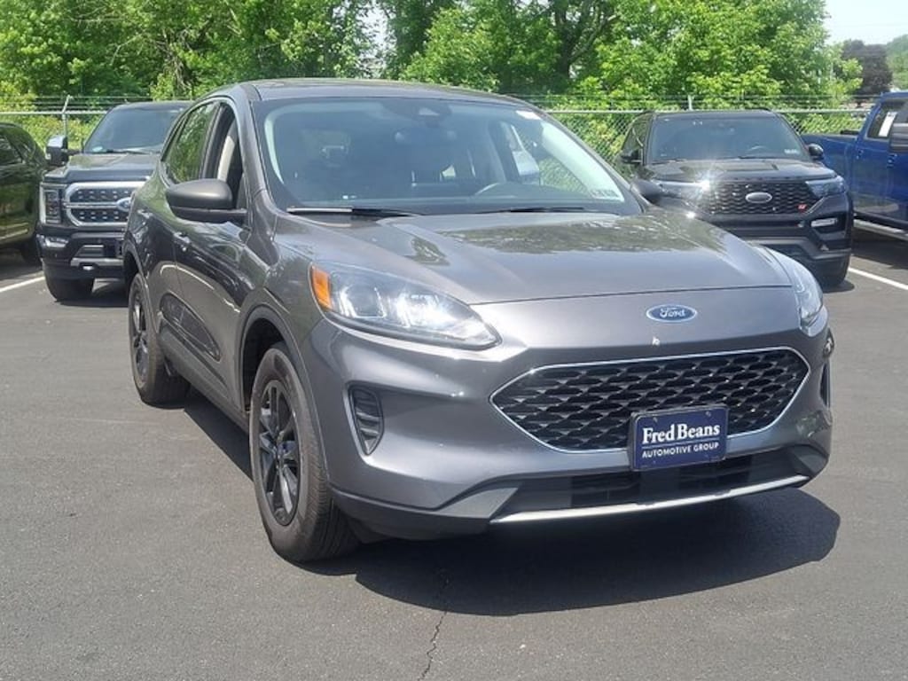 Used 2022 Ford Escape SE SUV
