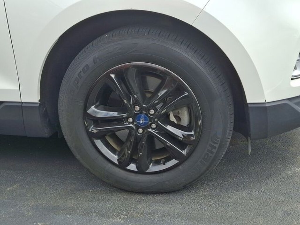 Used 2020 Ford Edge SEL SUV