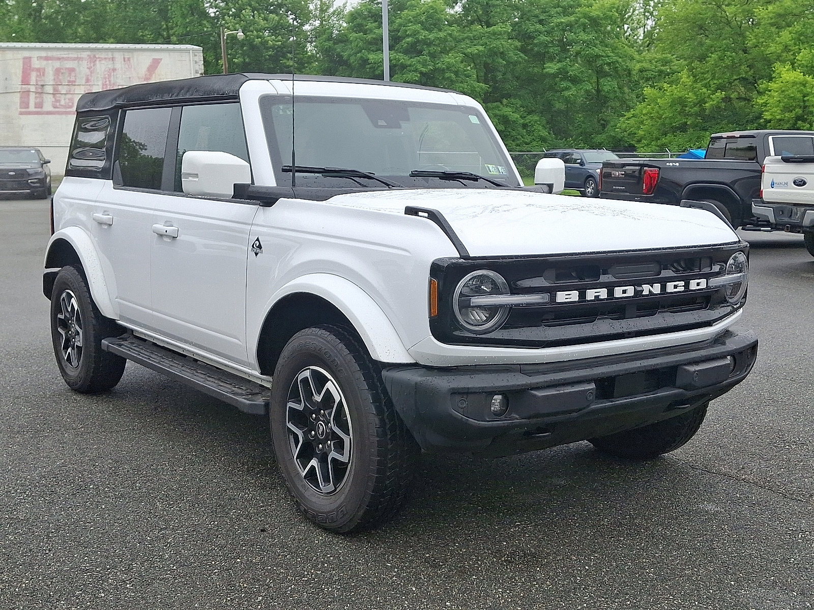 Certified 2023 Ford Bronco 4-Door Outer Banks with VIN 1FMEE5DP3PLB29401 for sale in Boyertown, PA
