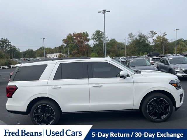 2024 Ford Expedition Limited photo 4