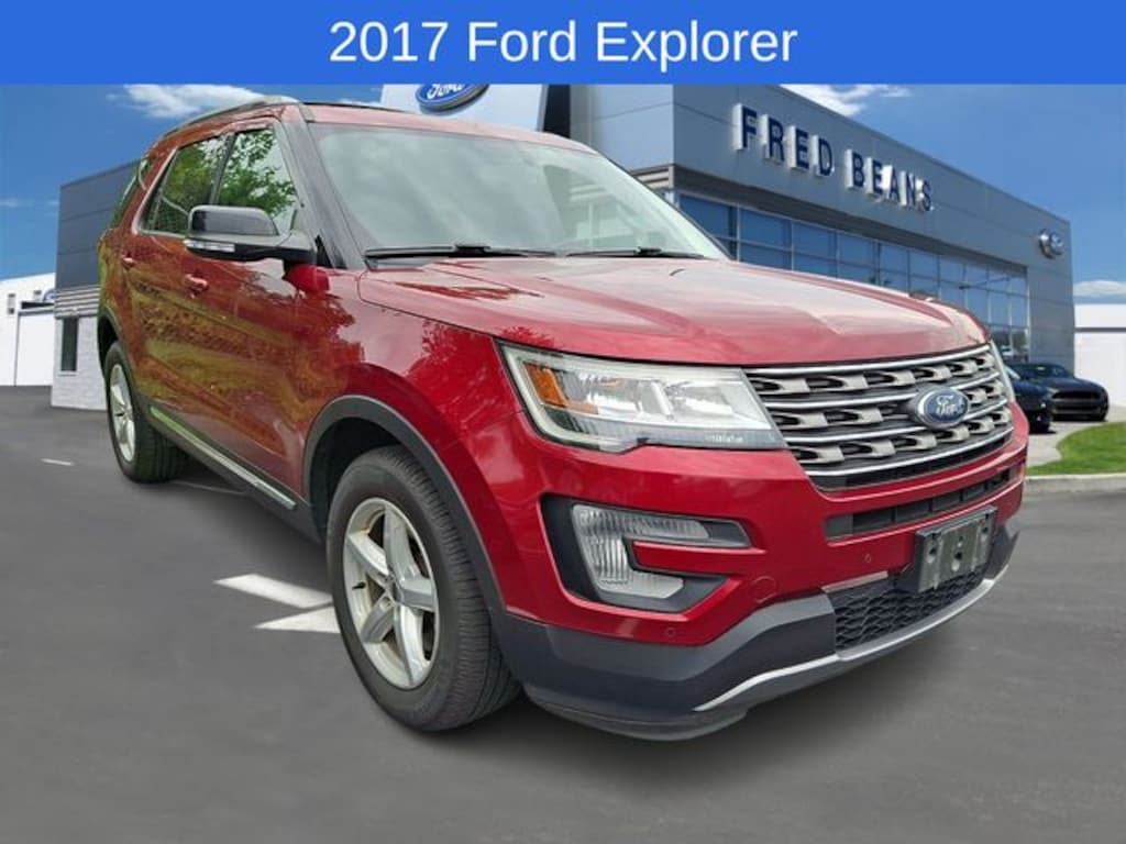 Used 2017 Ford Explorer XLT SUV