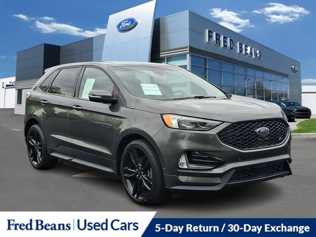2020 Ford Edge SUV 