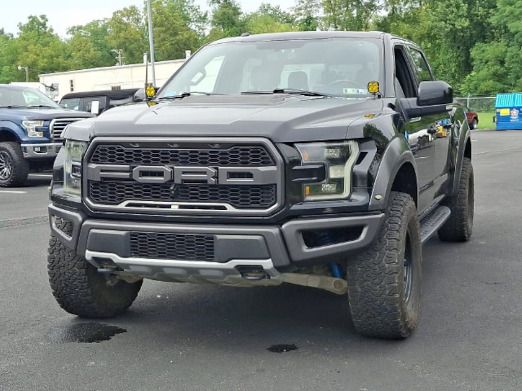Certified 2017 Ford F-150 Raptor Truck SuperCrew Cab