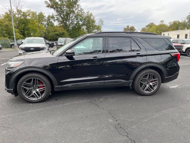 Used 2025 Ford Explorer ST SUV