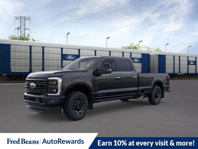 2026 Ford F-350 Super Duty Platinum's photo