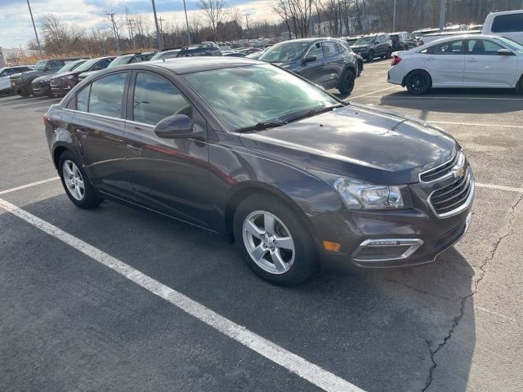 Used 2016 Chevrolet Cruze Limited 1LT Sedan