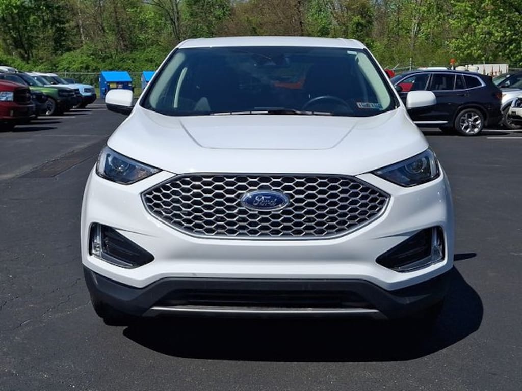 Used 2024 Ford Edge SEL SUV