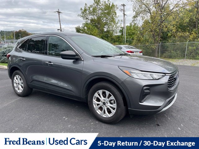  Ford Escape