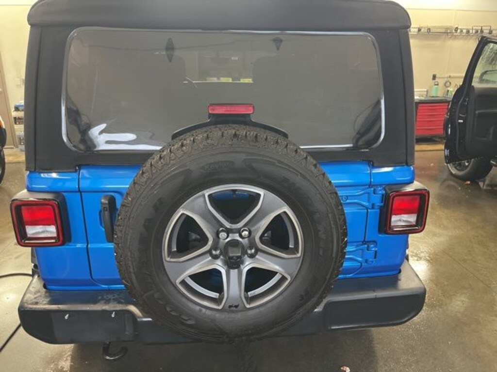 Used 2023 Jeep Wrangler Sport S SUV