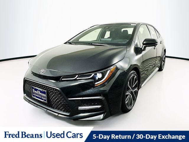 2022 Toyota Corolla SE photo 3
