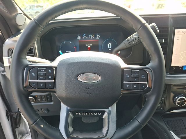 2026 Ford F-350 Super Duty Platinum - Photo 31