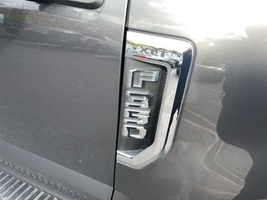 Used 2019 Ford F-350SD XLT Truck Super Cab