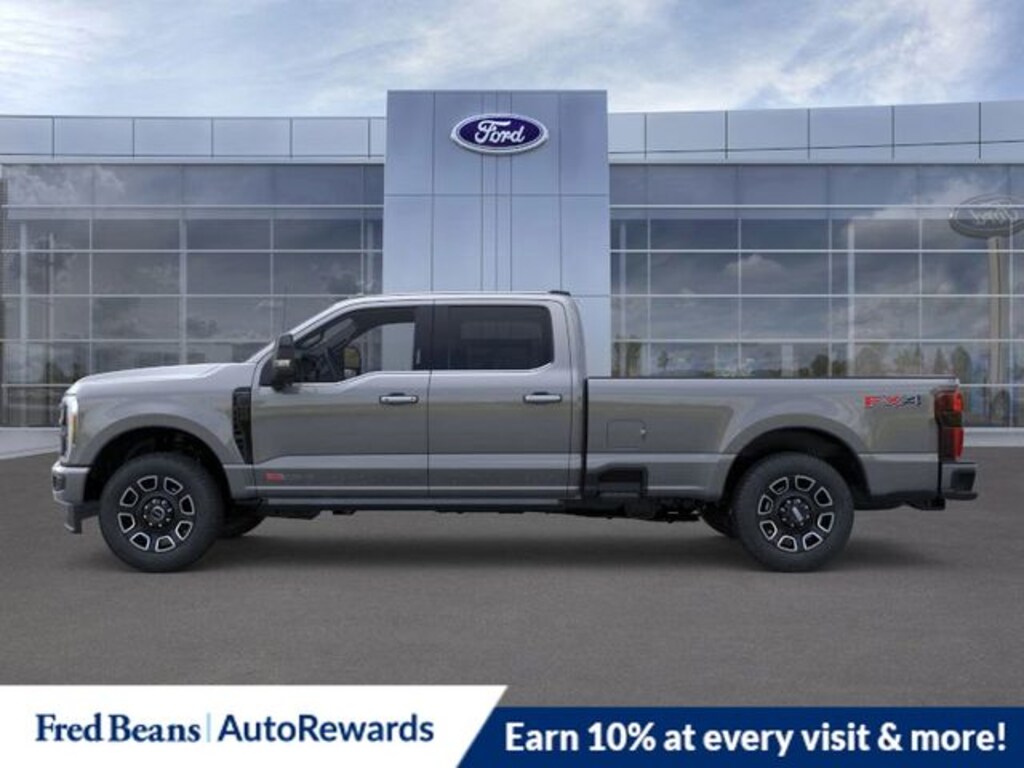 New 2026 Ford F-350 Platinum Truck Crew Cab