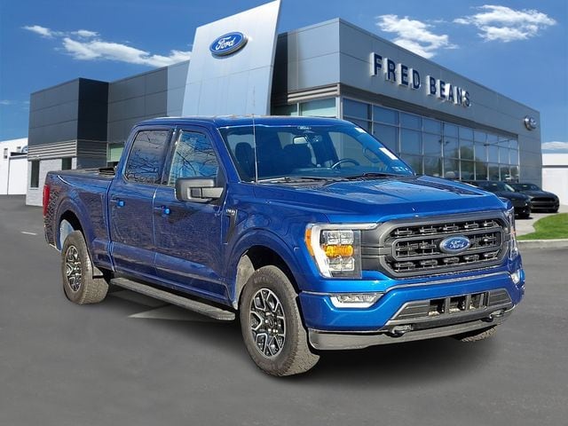 2022 Ford F-150 XLT's photo